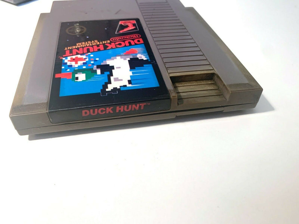 Duck Hunt - Original NES Nintendo Light Gun Game - Tested + Working & Authentic!