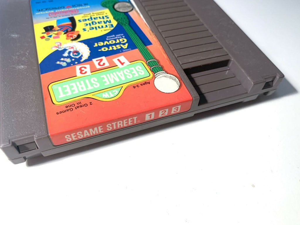 SESAME STREET 123  Astro-Grover Math & Ernie's Magic Shapes NINTENDO NES GAME