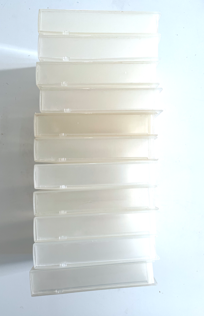 Lot of 11 OEM Original Nintendo NES Clear Promo Plastic Clamshell Hard Cases