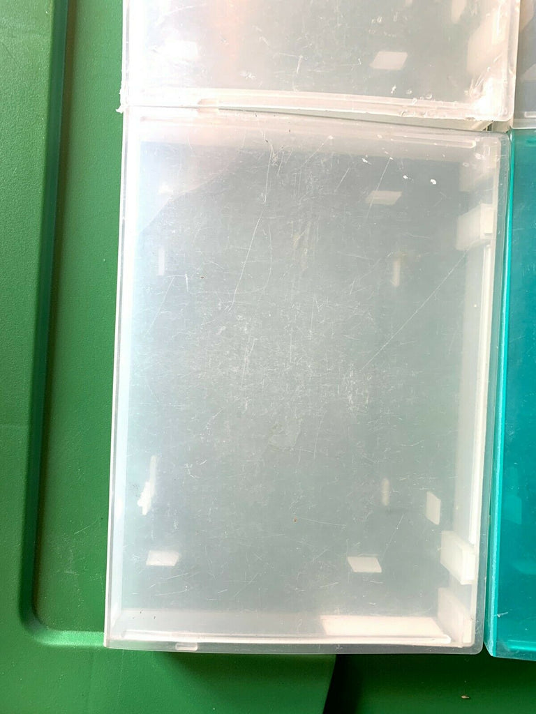Lot of 4 Super Nintendo NES Clam Shell Cartridge Plastic Case Clear 1 OEM Green