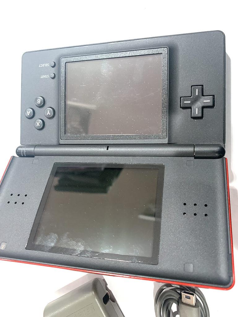 Nintendo DS Lite Console W/Charger USG-001 Crimson Red/Black - GOOD CONDITION
