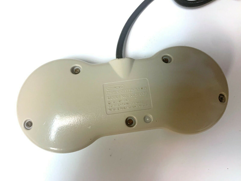 Nintendo NES Dog Bone Controller Authentic OEM NES-039 Tested + Working Dogbone